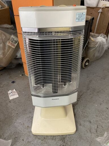 ダイキン DAIKIN 遠赤外線 ヒーター 暖房機 ERFT11KS