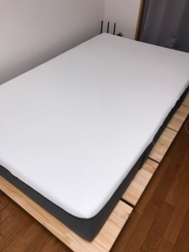 エマスリープ マットレス(セミダブルサイズ)、ベッドフレーム