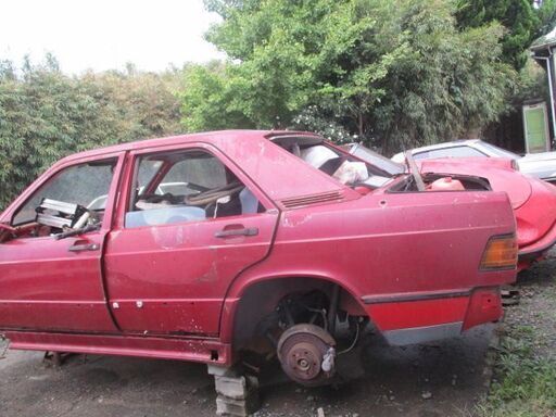 190Ｅ-23左ドアー前後販売