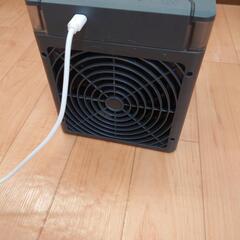 取引中　冷風機（20cm角程度）の画像