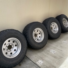 ミッキートンプソン16インチ4本