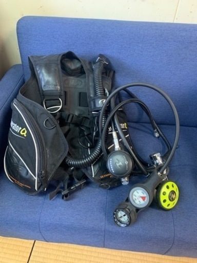 ダイビング器材　TUSA Liberatorα BCDとレギュレーター