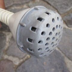 風呂の水を洗濯機に水を入れるポンプに使うホースの画像
