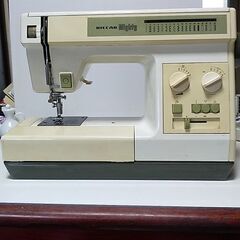 リッカーのミシンです