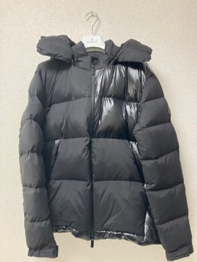 モンクレール、ダウンジャケット、パラーデイ