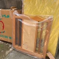 ベビーベッド　古いです