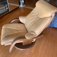 値下げしました！本革回転座椅子の画像