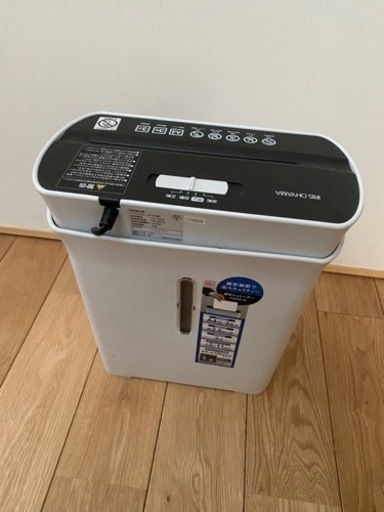シュレッダー　IRISオーヤマ　P3GM-W