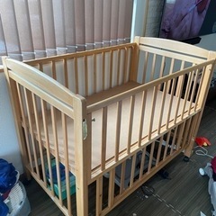 ベビーベッド　取引中