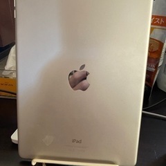 iPad Air２　64G ゴールド　Wi-Fi専用の画像