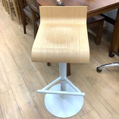 お洒落なカウンターチェアーのご紹介です！