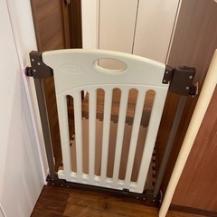 セーフティフェンス　オートバックゲートE