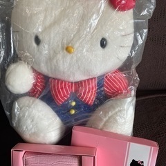 キティ財布 ➕バンビぬいぐるみ