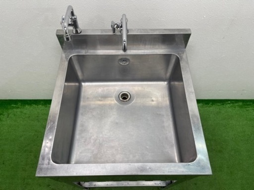 業務用　ステンレス　１槽シンク流し台　蛇口付き　店舗　飲食店　W６００ｘD６００ｘＨ８００ｍｍ
