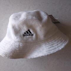 adidasの帽子