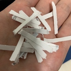 シュレッダー家庭用　郵便物のプライバシー保護に。の画像