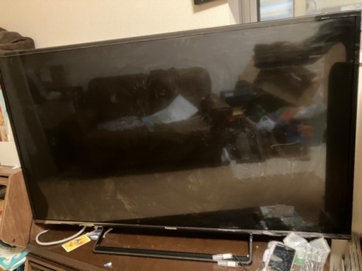 【大型テレビ】パナソニック製　液晶割れあり