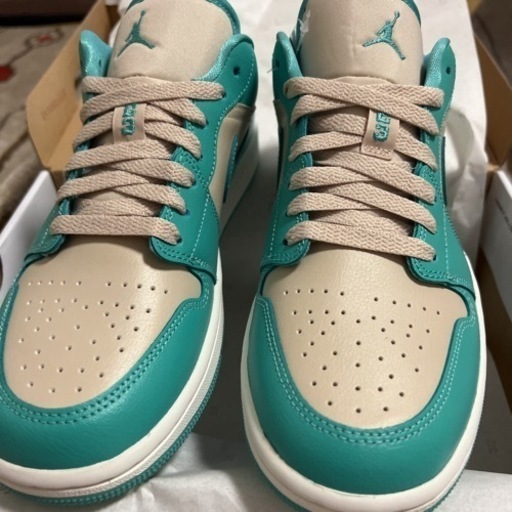 靴/バッグ AIR JORDAN 1 LOW