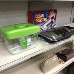 ガレージセール出品　掘り出し物あるかも⁉️