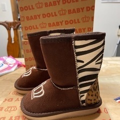 ベビードール   ムートンブーツ　15センチの画像