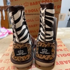 ベビードール   ムートンブーツ　15センチの画像