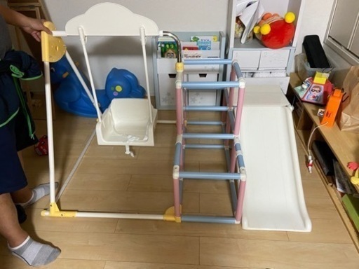 ‼️値段交渉応じます‼️ジャングルジム　滑り台　ブランコ付き