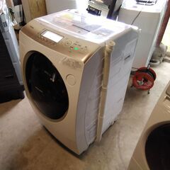 CRAZY GOOD PRICE. 2015 TOSHIBA 洗濯機乾燥機 フロントローダーTW-Z96VML (W) CRAZY GOOD PRICE. 2015 TOSHIBA 洗濯機乾燥機 フロントローダー