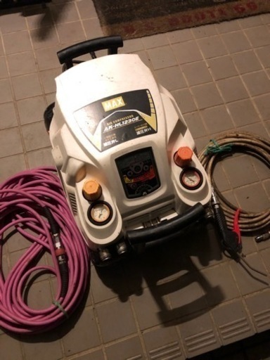 MAX エアーコンプレッサー