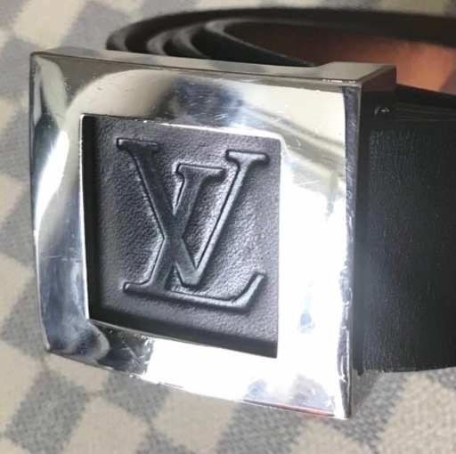 ルイビトン　レザーベルト！