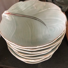 お皿　8組