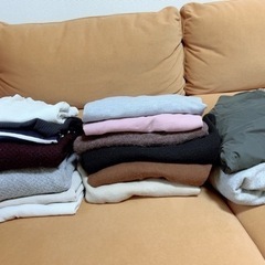 女性秋冬服まとめ　UNIQLO GU globe HusHushなど