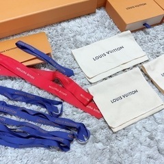 正規ルィヴィトン　箱、紙袋、布袋、リボンの画像