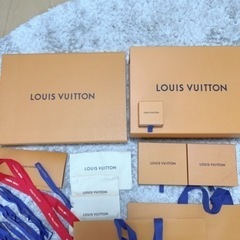正規ルィヴィトン　箱、紙袋、布袋、リボンの画像