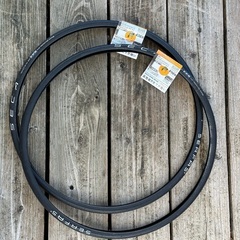 新品SERFAS ロードバイク/クロスバイク用タイヤ セカ 70...