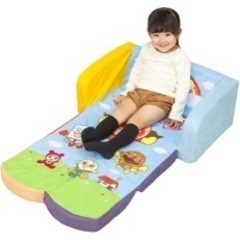 アンパンマンソファの画像