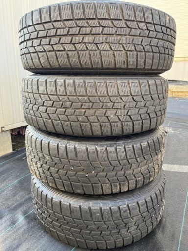 205/60R16 スタッドレスタイヤ ノア ヴォクシー等