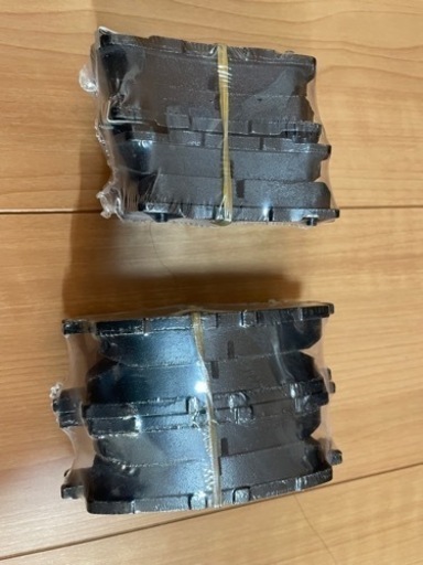 マークXブレーキパッド  前後セット値段交渉可能！
