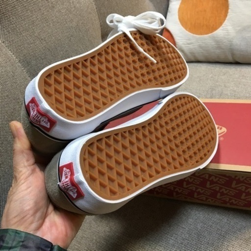 　新品　VANS OLD SKOOL 23cm スニーカー　バンズオールドスクール　