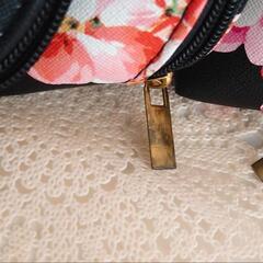 花柄ポーチ　3点　の画像