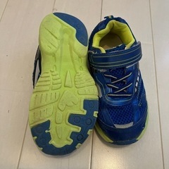 スニーカー　18cmの画像