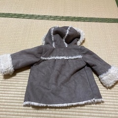 値下げ！babyGAPアウター90の画像