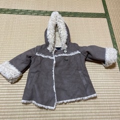 値下げ！babyGAPアウター90の画像
