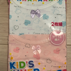 未使用品　女児3分袖インナー130　４枚の画像