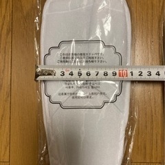 28、スリッパ×2点　アメニティの画像