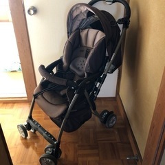 ベビーカー　アプリカの画像