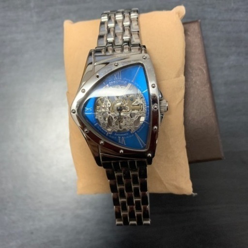 手動巻き腕時計