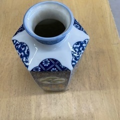 レアな花瓶　の画像