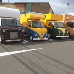 今人気の可愛いキッチンカー製作します。