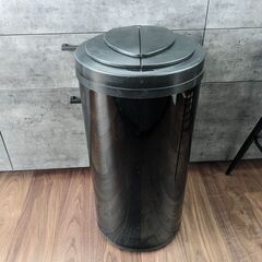 ZiTAジータ 58L 自動開閉ゴミ箱（ブラック）
