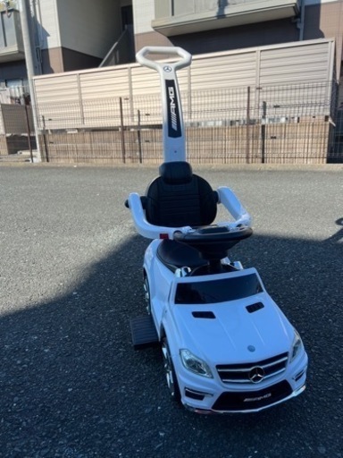 白いベンツ(取り引き中)
